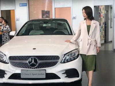 唯愛不可辜負丨從銷售顧問到奔馳車主的華麗轉身